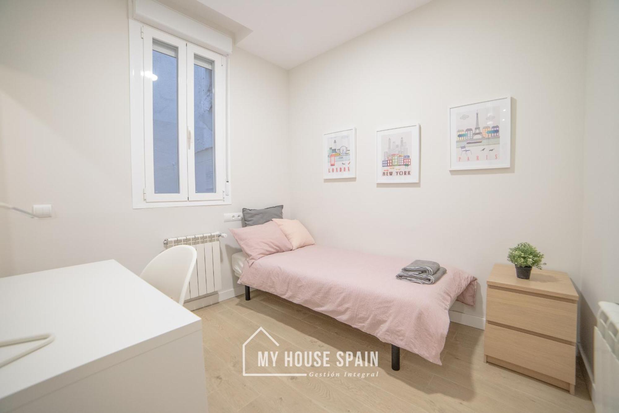 Myhousespain - Acogedor Piso Con Patio En Chamberi Madrid Exterior photo