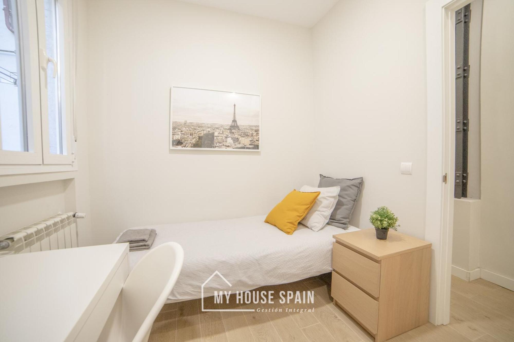 Myhousespain - Acogedor Piso Con Patio En Chamberi Madrid Exterior photo